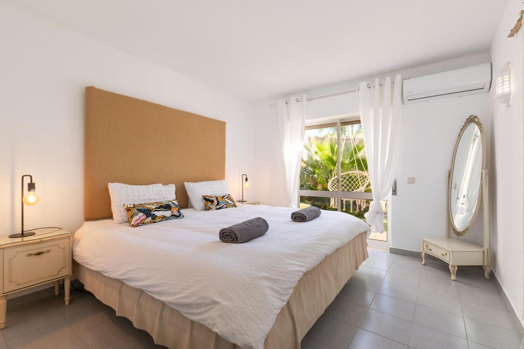 Charming Villa, Lagos - Pool - No Need For Car Luaran gambar