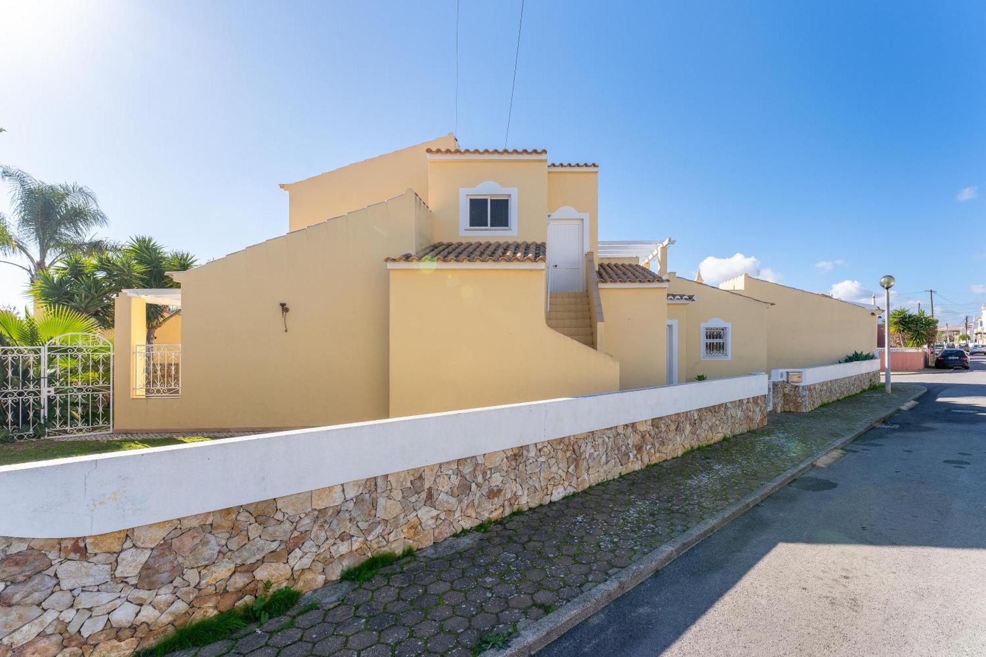 Charming Villa, Lagos - Pool - No Need For Car Luaran gambar